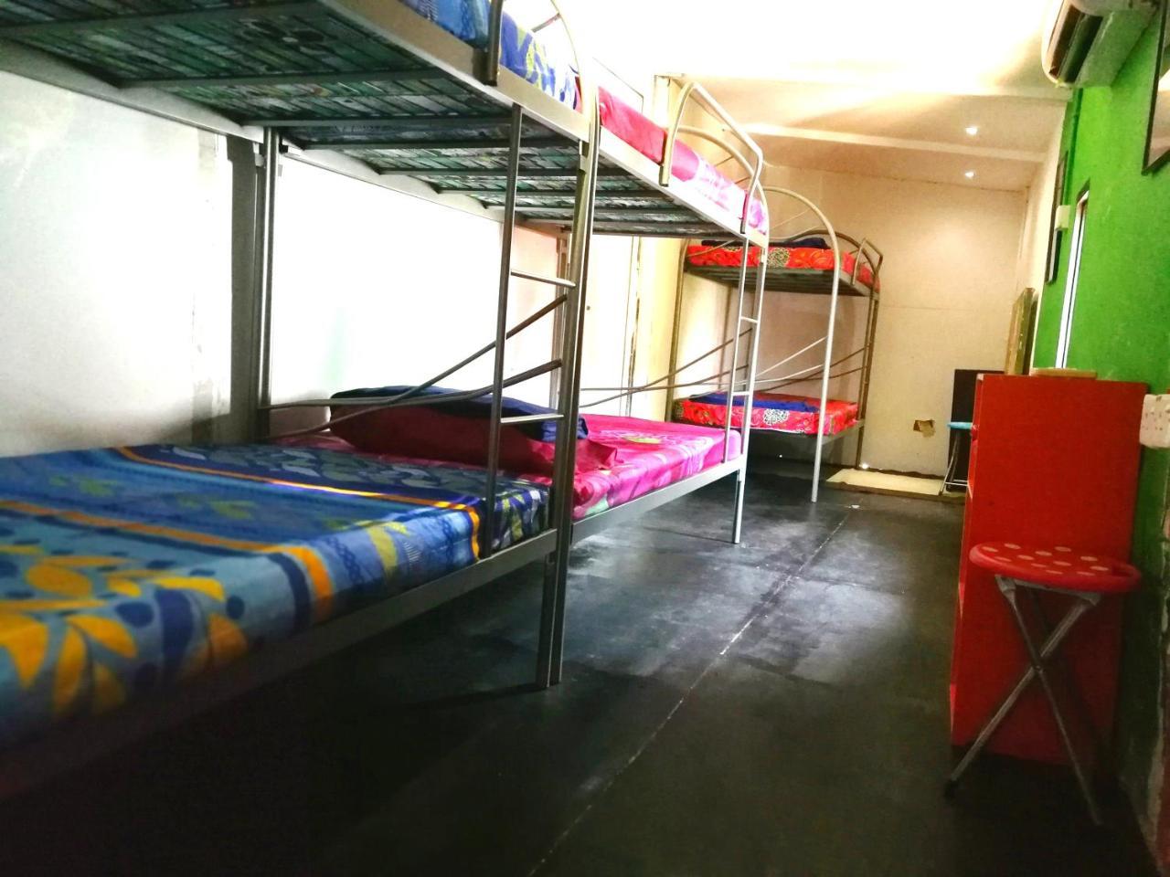 Monkey Motel Cafe Malacca Екстериор снимка
